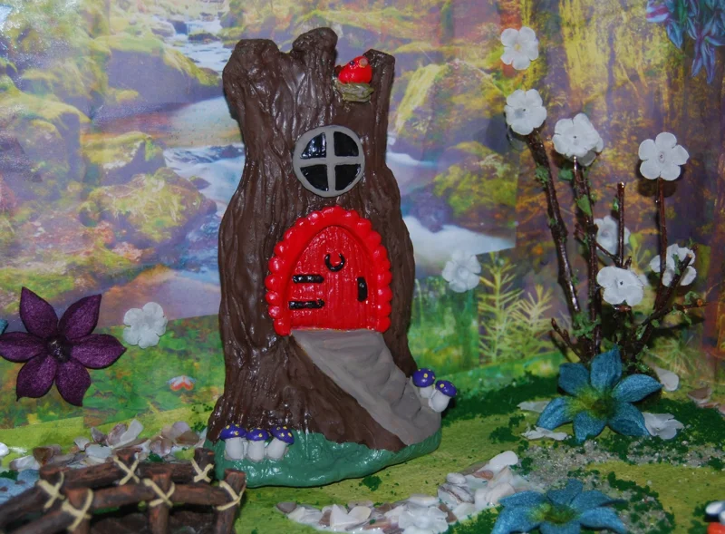 DIY Fairy Hobbit House Decoration - Paint Your Own Craft Kit DIY Fairy Hobbit House Decoration - Paint Your Own Craft Kit - Image 4